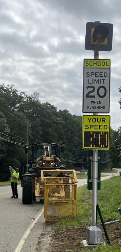 IMAGE_Speed Sign In Place